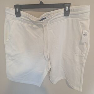 Old Navy Men's Fleece Shorts NWT